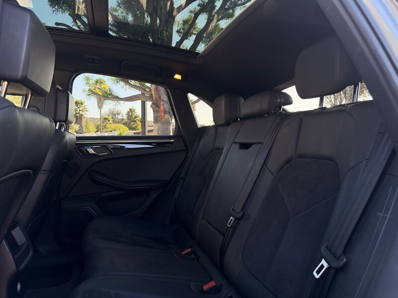 2015 Porsche Macan S - Photo 18 - Poway, CA 92064