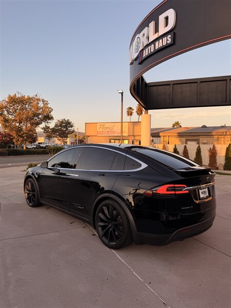 2018 Tesla Model X 100D - Photo 12 - Poway, CA 92064