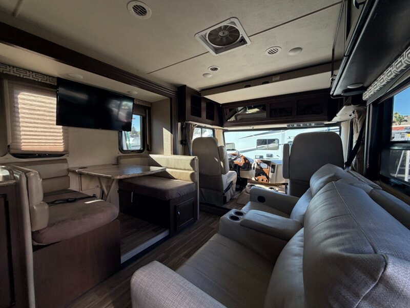 2016 Forest River A.C.E 29.2   - Photo 6 - Hemet, CA 92544