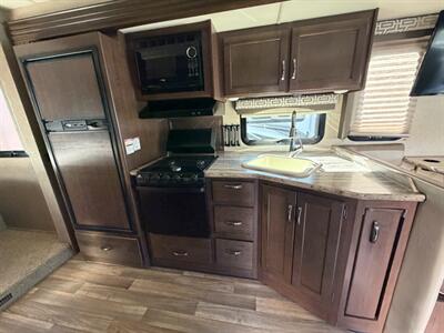2016 Forest River A.C.E 29.2   - Photo 14 - Hemet, CA 92544
