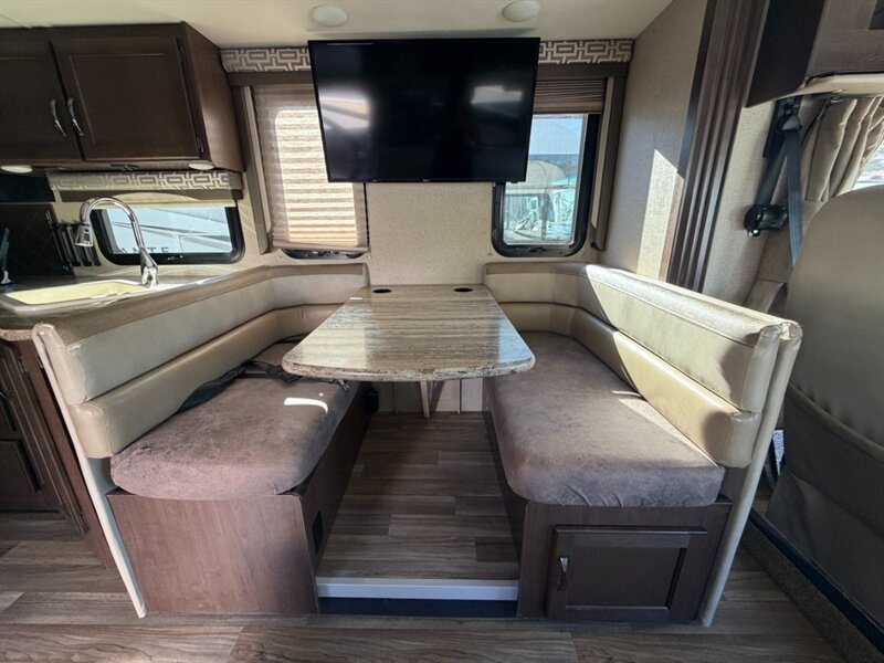 2016 Forest River A.C.E 29.2   - Photo 10 - Hemet, CA 92544