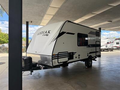 2021 Dutchmen Kodiak Cub   - Photo 2 - Hemet, CA 92544