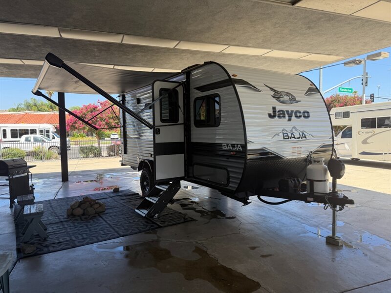 2024 Jayco Jay Flight 174BH   - Photo 1 - Hemet, CA 92544
