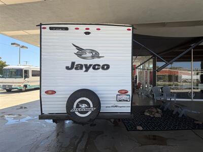 2024 Jayco Jay Flight 174BH   - Photo 5 - Hemet, CA 92544