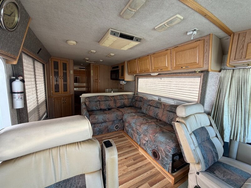 1997 Rexhall Rexair   - Photo 6 - Hemet, CA 92544