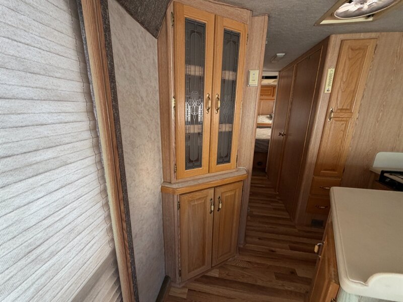 1997 Rexhall Rexair   - Photo 12 - Hemet, CA 92544