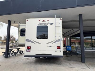 2016 Jayco Greyhawk 29MV   - Photo 4 - Hemet, CA 92544