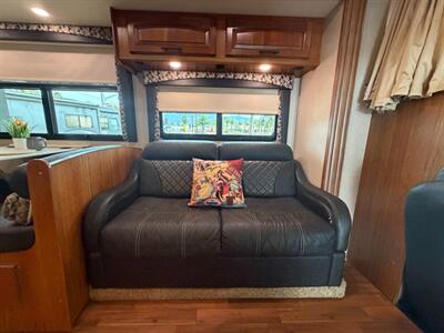 2016 Jayco Greyhawk 29MV   - Photo 14 - Hemet, CA 92544