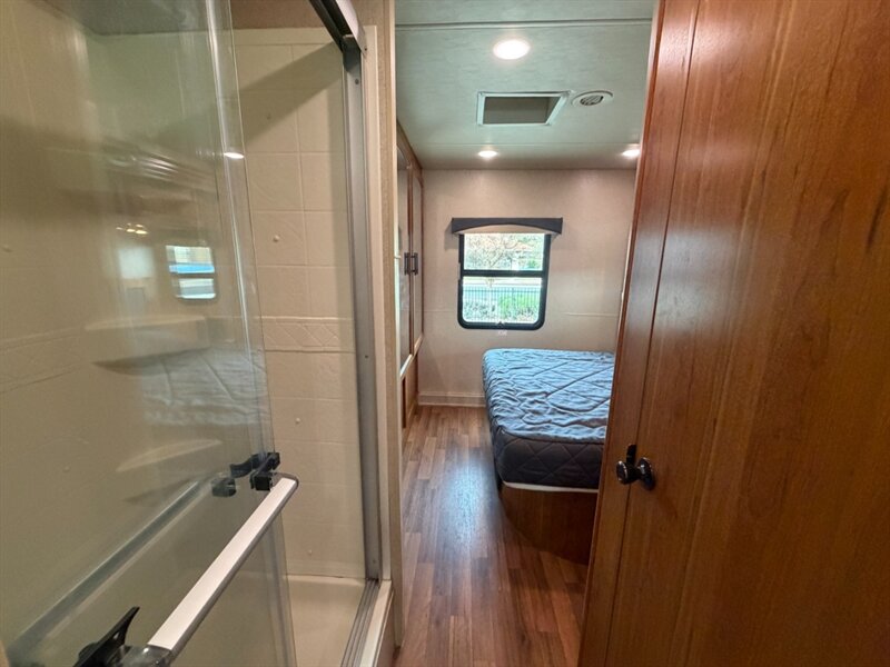 2016 Jayco Greyhawk 29MV   - Photo 17 - Hemet, CA 92544