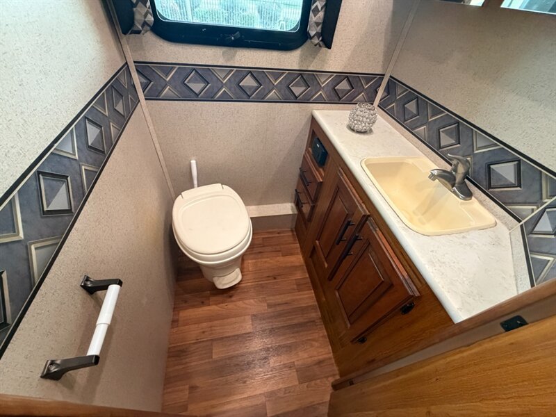 2016 Jayco Greyhawk 29MV   - Photo 23 - Hemet, CA 92544