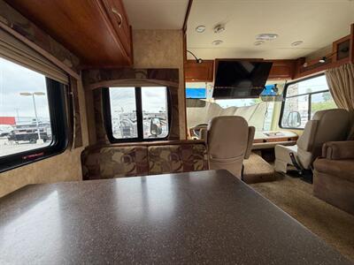 2009 Georgie Boy Pursuit 3150SA   - Photo 10 - Hemet, CA 92544