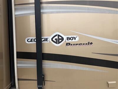 2009 Georgie Boy Pursuit 3150SA   - Photo 6 - Hemet, CA 92544