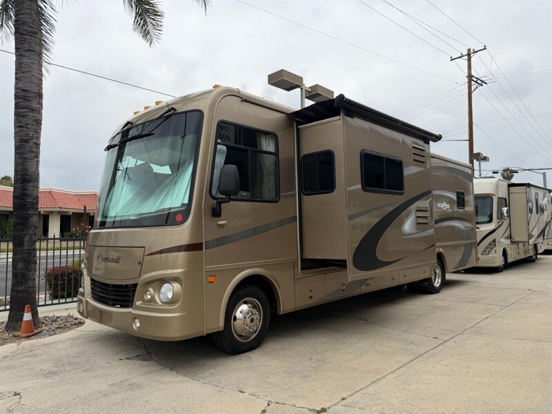 2009 Georgie Boy Pursuit 3150SA   - Photo 1 - Hemet, CA 92544