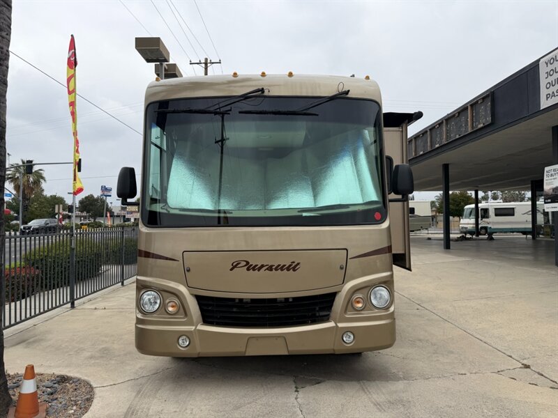 2009 Georgie Boy Pursuit 3150SA   - Photo 2 - Hemet, CA 92544