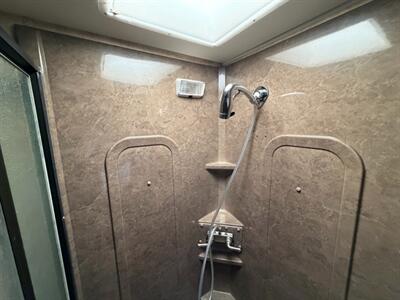 2009 Georgie Boy Pursuit 3150SA   - Photo 18 - Hemet, CA 92544