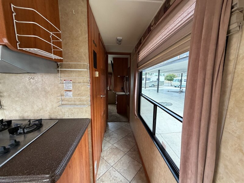 2009 Georgie Boy Pursuit 3150SA   - Photo 15 - Hemet, CA 92544