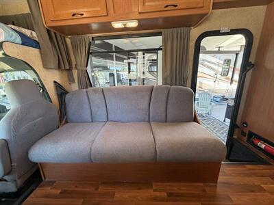2016 Forest River Majestic 23AA   - Photo 21 - Hemet, CA 92544