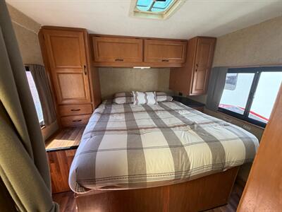 2016 Forest River Majestic 23AA   - Photo 13 - Hemet, CA 92544
