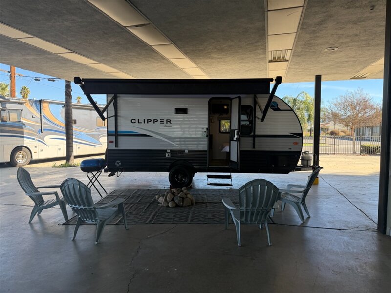 2023 Coachmen Clipper CWT 17CFQ CADET   - Photo 5 - Hemet, CA 92544