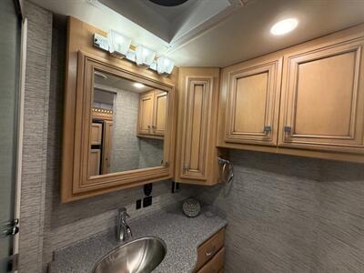 2019 Newmar Bay Star 3014   - Photo 18 - Hemet, CA 92544
