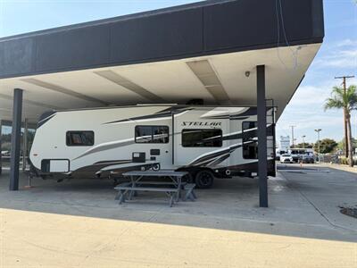 2020 Eclipse Iconic Stellar 25FB   - Photo 3 - Hemet, CA 92544