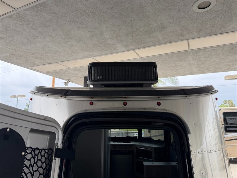 2017 Airstream Basecamp M-16   - Photo 24 - Hemet, CA 92544