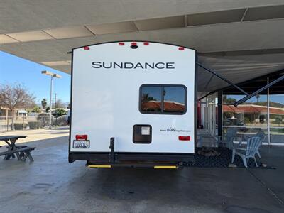 2022 Heartland Sundance Ultra Lite 241BH   - Photo 4 - Hemet, CA 92544