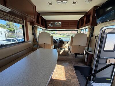 2013 Thor A.C.E 27.1   - Photo 23 - Hemet, CA 92544