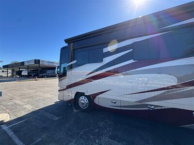 2018 Tiffin Phaeton 37BH   - Photo 35 - Hemet, CA 92544