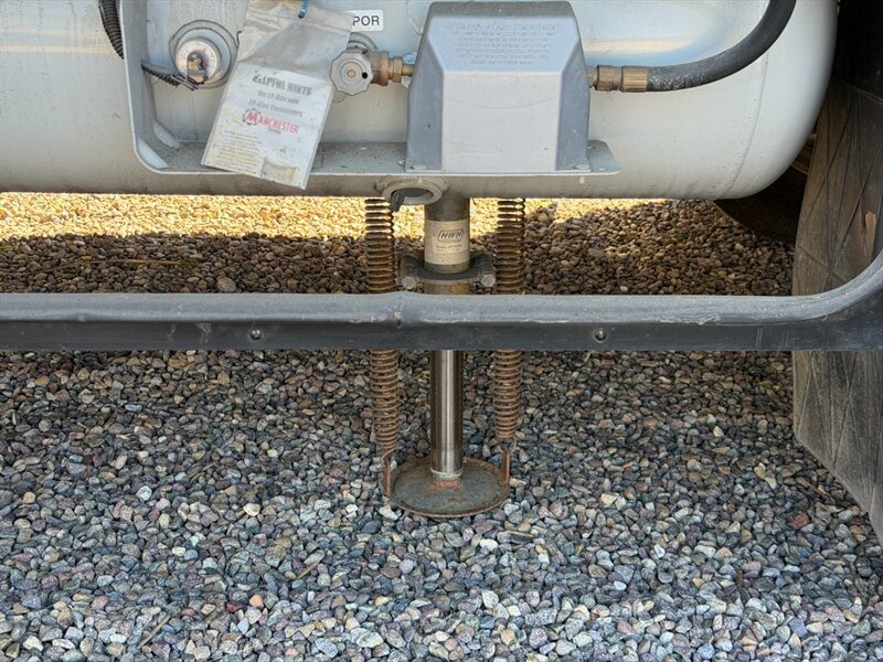 2014 Tiffin Allegro 35QBA   - Photo 39 - Hemet, CA 92544