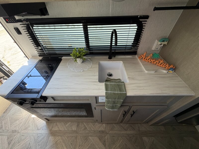 2024 Forest River Stealth Evo 175BH   - Photo 7 - Hemet, CA 92544