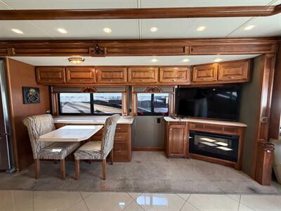 2013 Tiffin Phaeton 40QBH   - Photo 14 - Hemet, CA 92544