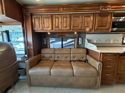 2013 Tiffin Phaeton 40QBH   - Photo 10 - Hemet, CA 92544