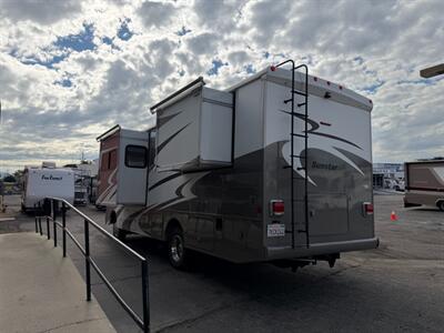 2013 Itasca Sunstar 27N   - Photo 4 - Hemet, CA 92544
