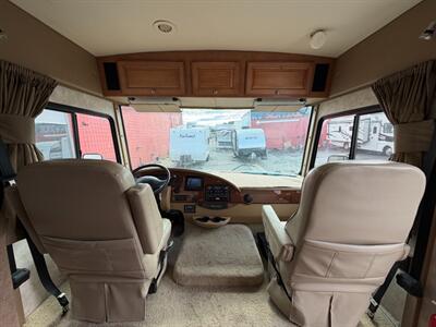 2013 Itasca Sunstar 27N   - Photo 18 - Hemet, CA 92544