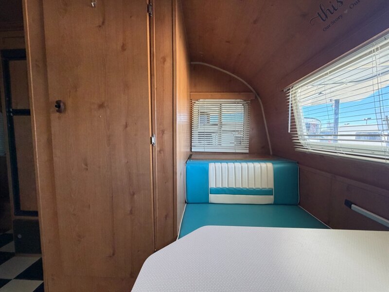 2017 Riverside RV White Water 177SE   - Photo 10 - Hemet, CA 92544