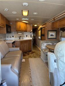 2006 Winnebago Journey 32T   - Photo 7 - Hemet, CA 92544
