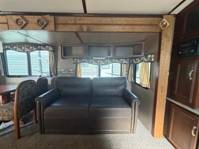 2016 Keystone Outback 312BH   - Photo 14 - Hemet, CA 92544
