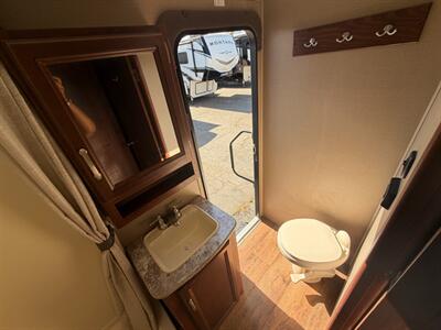 2016 Keystone Outback 312BH   - Photo 7 - Hemet, CA 92544