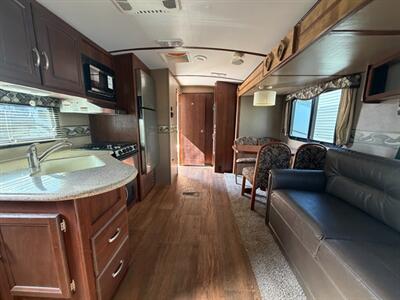 2016 Keystone Outback 312BH   - Photo 21 - Hemet, CA 92544