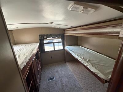 2016 Keystone Outback 312BH   - Photo 8 - Hemet, CA 92544