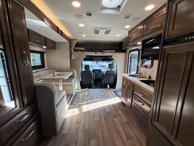2021 Jayco Melbourne 24L   - Photo 14 - Hemet, CA 92544