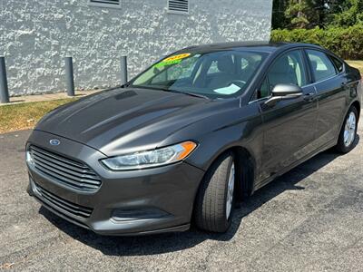2015 Ford Fusion SE - Photo 1 - Huffman, TX 77336