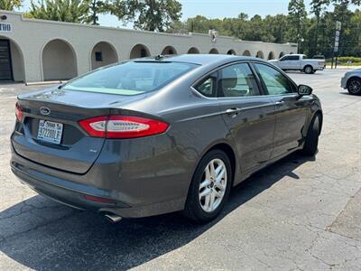 2015 Ford Fusion SE - Photo 4 - Huffman, TX 77336