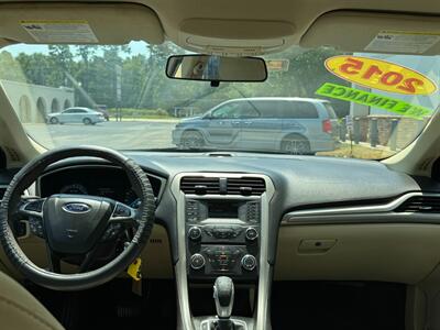 2015 Ford Fusion SE - Photo 13 - Huffman, TX 77336