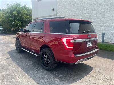 2019 Ford Expedition XLT   - Photo 4 - Huffman, TX 77336