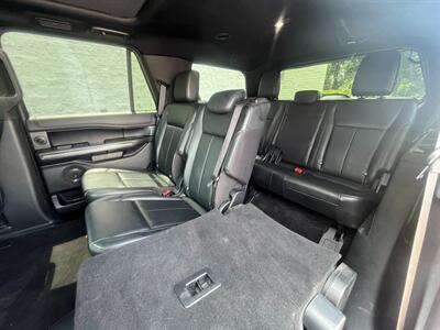 2019 Ford Expedition XLT   - Photo 12 - Huffman, TX 77336