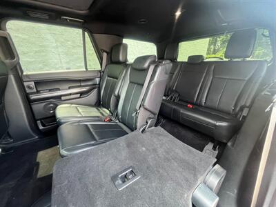 2019 Ford Expedition XLT   - Photo 11 - Huffman, TX 77336