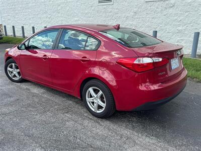 2016 Kia Forte LX - Photo 2 - Huffman, TX 77336