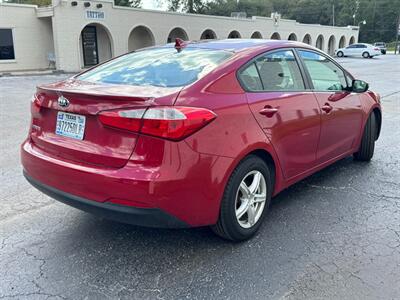 2016 Kia Forte LX - Photo 13 - Huffman, TX 77336